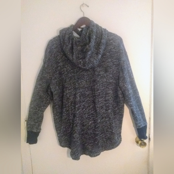 Mossimo Hoodie UNISEX - Picture 2 of 5